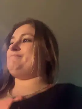 BuzzBunni69 online show from 09/25/25, 09:13