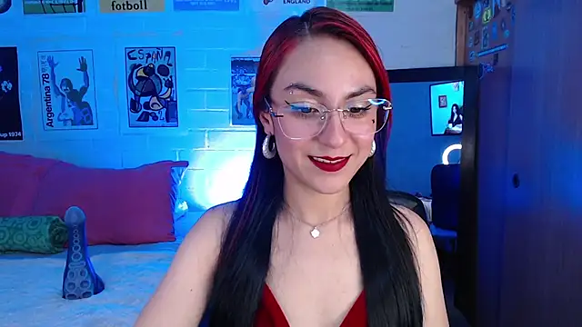 Snapshot of Amy66 chatting on 07/13/26, 02:14 Amy66 online show from 07/13/26, 02:14