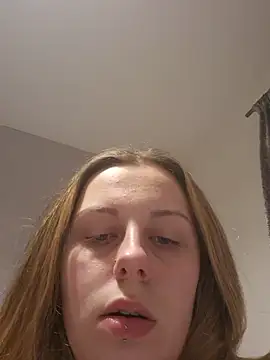 Brutal brunettexx online show from 09/26/25, 12:03