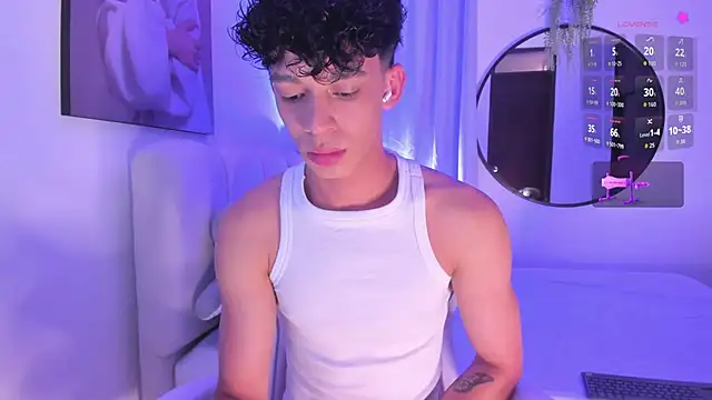 lion stone online show from 10/03/25, 09:12