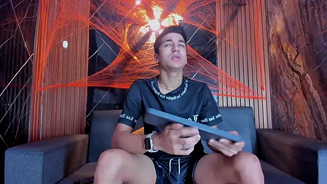 Stiben boy online show from 10/25/25, 02:41