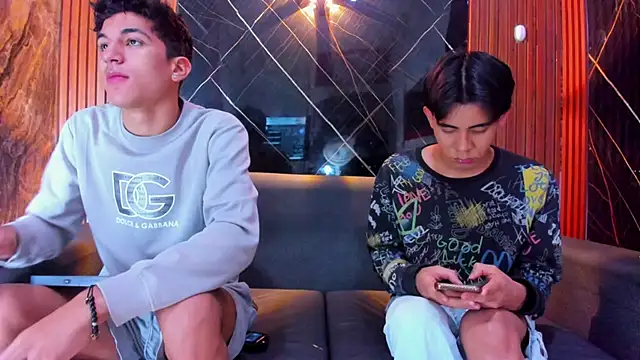 Stiben boy online show from 11/17/25, 12:33