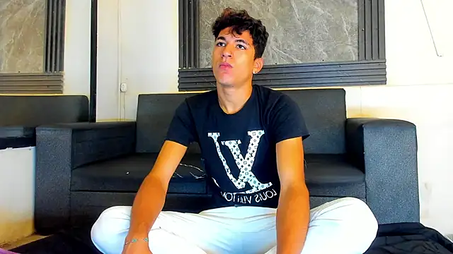 Stiben boy online show from 01/13/26, 01:27