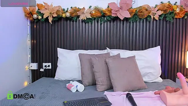 alahia mellers online show from 12/15/25, 04:06