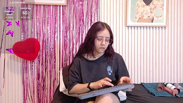 Abrilmirren online show from 02/19/26, 11:06