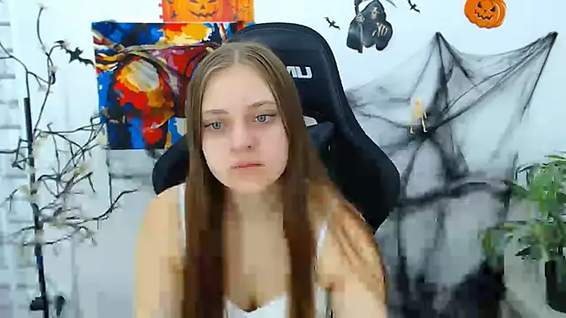 Snapshot of ArinaBelle chatting on 10/24/25, 03:36 ArinaBelle online show from 10/24/25, 03:36