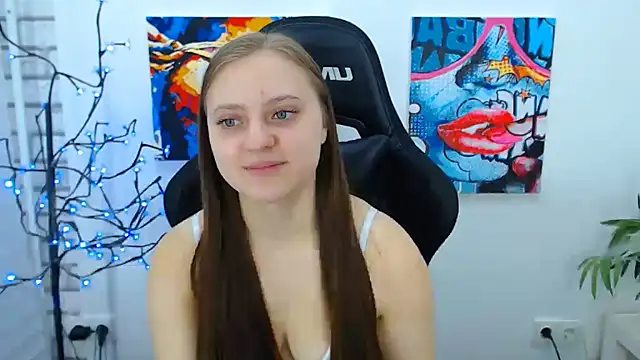 Snapshot of ArinaBelle chatting on 11/06/25, 01:50 ArinaBelle online show from 11/06/25, 01:50