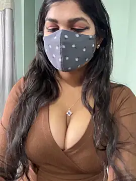 Lisa afreen online show from 03/19/26, 04:38