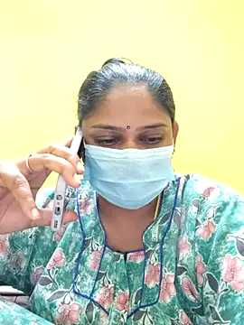 navyasree143 online show from 10/06/25, 02:53