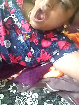 navyasree143 online show from 11/29/25, 04:59