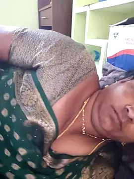 navyasree143 online show from 02/14/26, 07:38