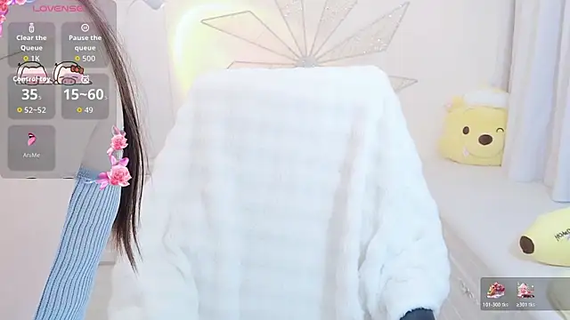 Snapshot of Coco-Di chatting on 10/22/25, 02:45 Coco-Di online show from 10/22/25, 02:45