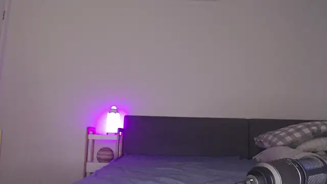 blueburrypie online show from 10/20/25, 01:22