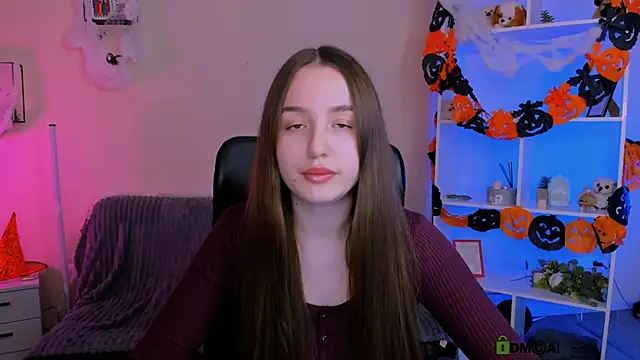 leslie bird online show from 11/01/25, 10:17