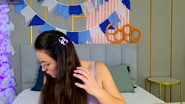 GabiBatista online show from 10/02/25, 05:03