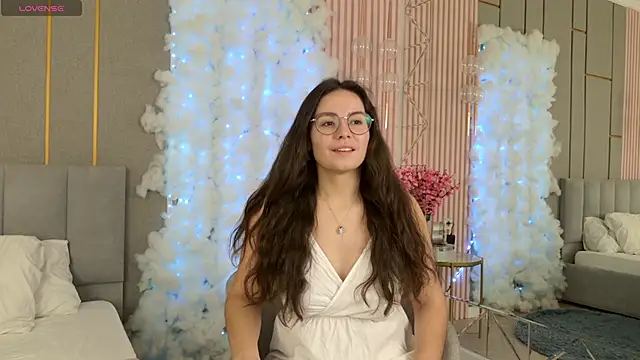 GabiBatista online show from 10/15/25, 05:07