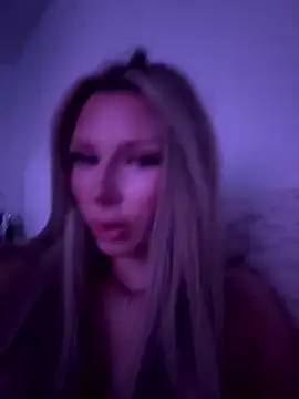 blondeeee online show from 01/13/26, 04:45