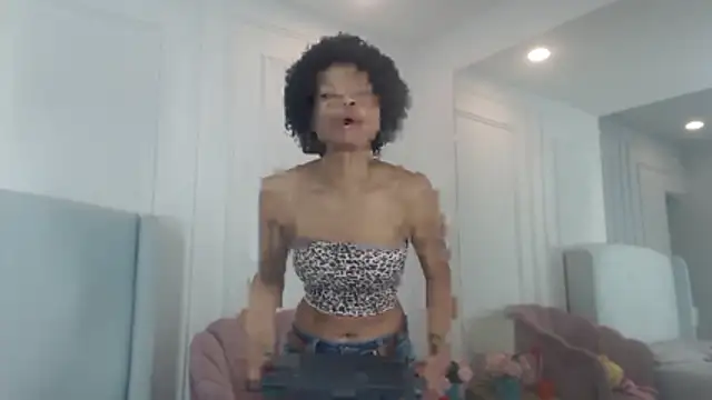 ChantalGarner online show from 02/02/26, 01:21