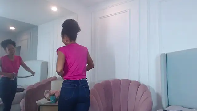 ChantalGarner online show from 02/18/26, 01:29