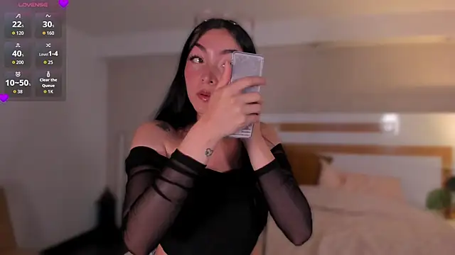 Violeta dh online show from 04/18/26, 11:14