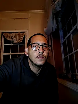 ThrowedWorldWide online show from 11/24/25, 11:37