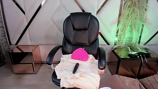 Irina Rouse online show from 02/28/26, 02:07