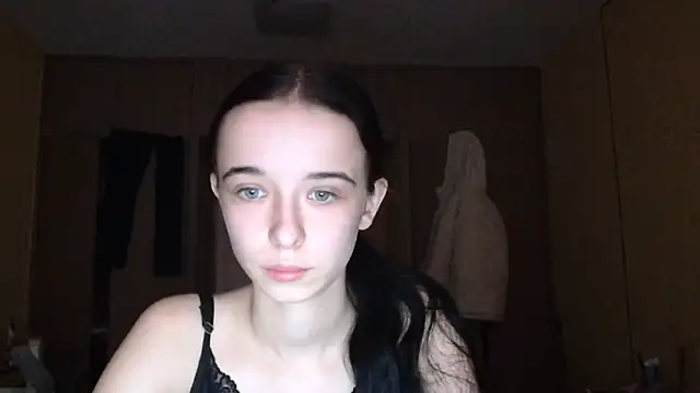 Emilia Light online show from 12/20/25, 10:00