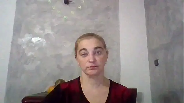 Snapshot of GoldenAngelMilf chatting on 11/17/25, 04:13 GoldenAngelMilf online show from 11/17/25, 04:13