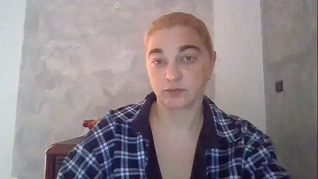 Snapshot of GoldenAngelMilf chatting on 01/10/26, 10:50 GoldenAngelMilf online show from 01/10/26, 10:50