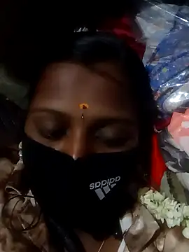 Snapshot of Tamil_Hot_Sandy chatting on 10/15/25, 05:13 Tamil Hot Sandy online show from 10/15/25, 05:13