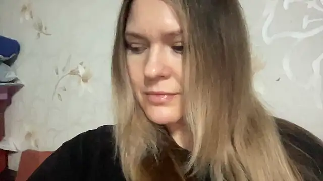 Snapshot of Milysoren chatting on 02/05/26, 08:02 Milysoren online show from 02/05/26, 08:02