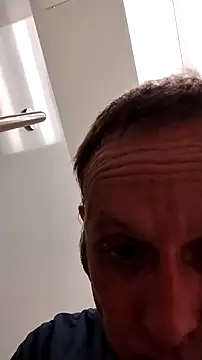 Snapshot of Hunglongny chatting on 03/20/26, 05:01 Hunglongny online show from 03/20/26, 05:01