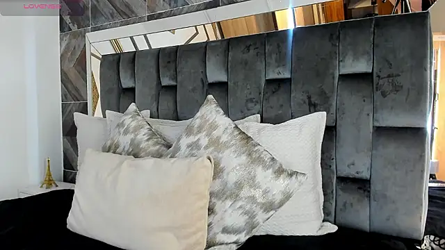 NaylaGrey online show from 01/18/26, 12:09