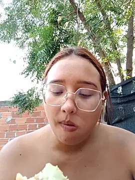 young dairy01 online show from 02/18/26, 12:23