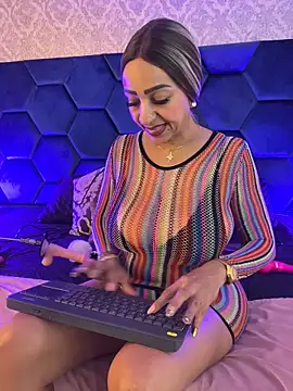 Snapshot of Angelina_Roa chatting on 05/15/26, 02:57 Angelina Roa online show from 05/15/26, 02:57