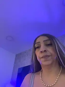 Snapshot of Angelina_Roa chatting on 05/26/26, 02:35 Angelina Roa online show from 05/26/26, 02:35
