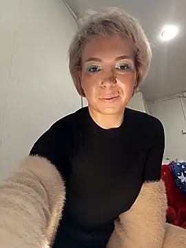 Conny Shellie online show from 12/18/25, 10:49