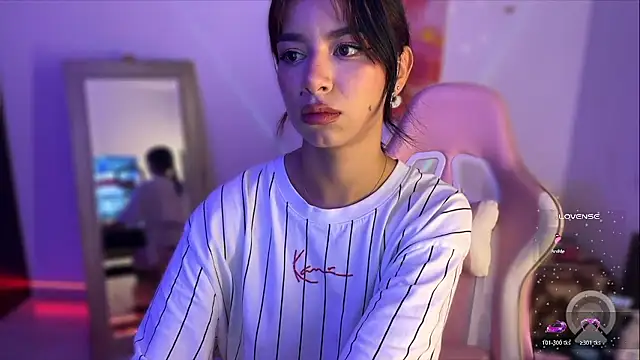 isa martinexxx online show from 01/15/26, 01:21