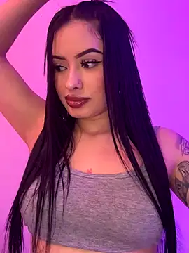 Snapshot of Seleena_01 chatting on 10/25/25, 02:56 Seleena 01 online show from 10/25/25, 02:56