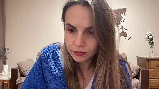 AnnieLove7722 online show from 11/29/25, 08:12