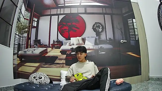 RomeoMillerr online show from 09/30/25, 07:41