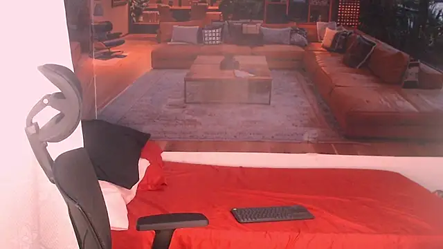 RomeoMillerr online show from 12/03/25, 07:01