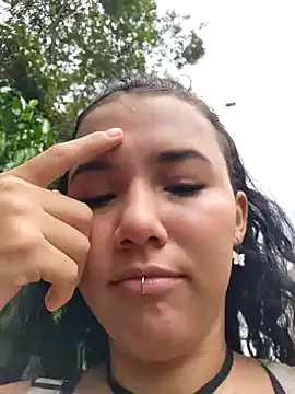 Snapshot of _TOMOE chatting on 10/04/25, 06:50 TOMOE online show from 10/04/25, 06:50