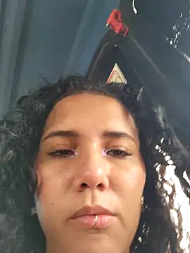 Snapshot of _TOMOE chatting on 10/16/25, 05:14 TOMOE online show from 10/16/25, 05:14