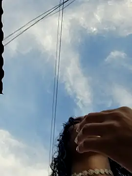 Snapshot of _TOMOE chatting on 10/19/25, 10:21 TOMOE online show from 10/19/25, 10:21