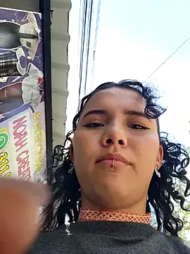 Snapshot of _TOMOE chatting on 10/23/25, 06:50 TOMOE online show from 10/23/25, 06:50