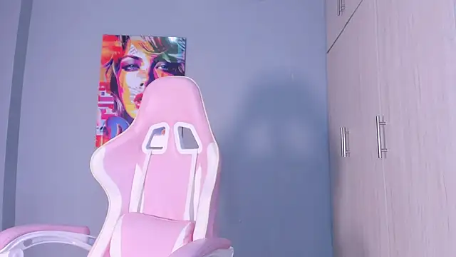 Athenea  fox online show from 11/26/25, 11:44