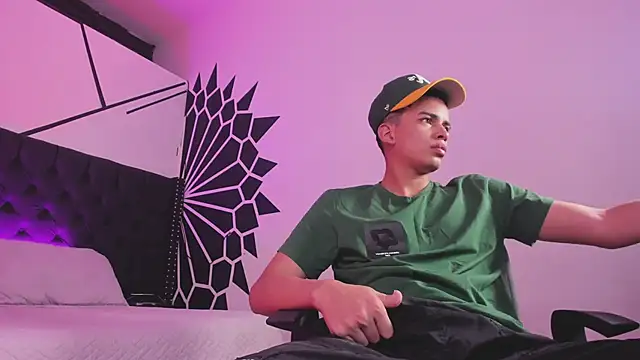 JuanSixx online show from 10/04/25, 04:21