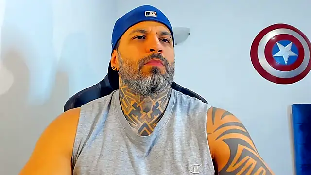 JoshRigby online show from 04/23/26, 07:49