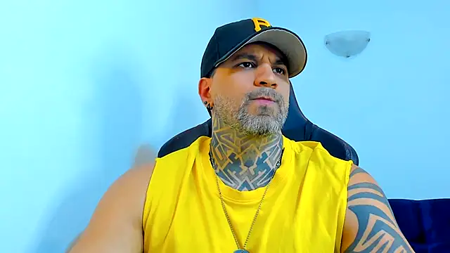 Snapshot of JoshRigby chatting on 07/22/26, 07:27 JoshRigby online show from 07/22/26, 07:27